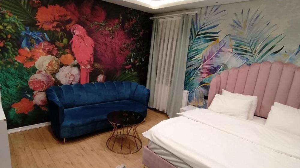 Hola Suites Hotel Istanbul Ngoại thất bức ảnh